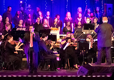 Carols in the Valley